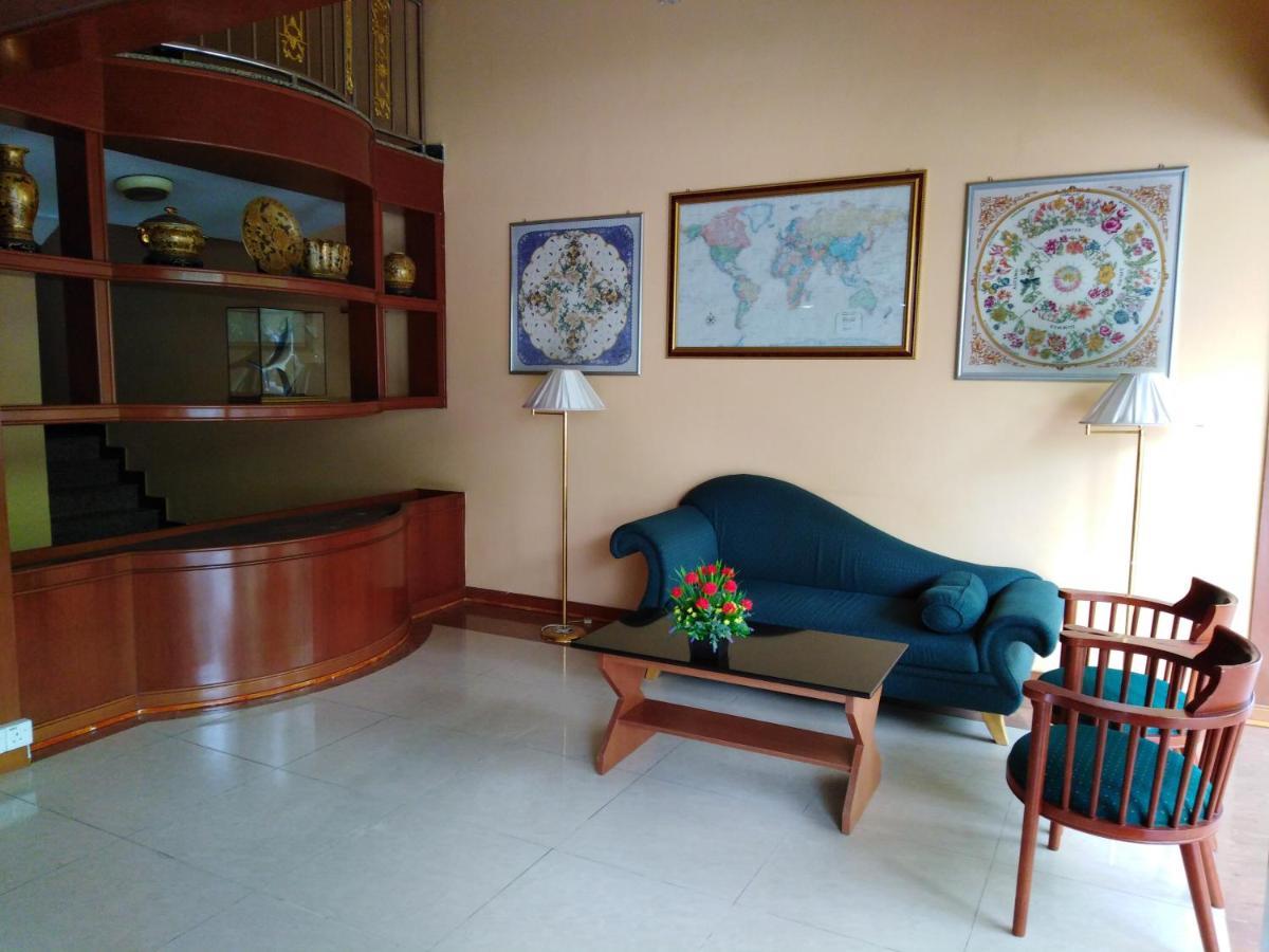 Sara Hotel Labuan Extérieur photo