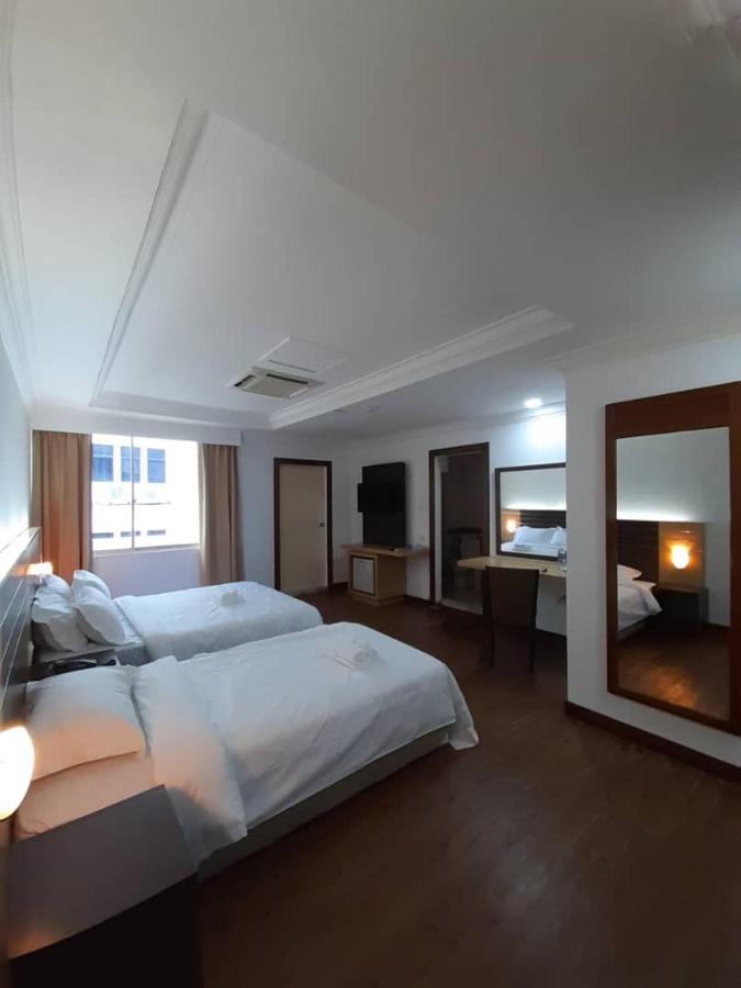 Sara Hotel Labuan Extérieur photo