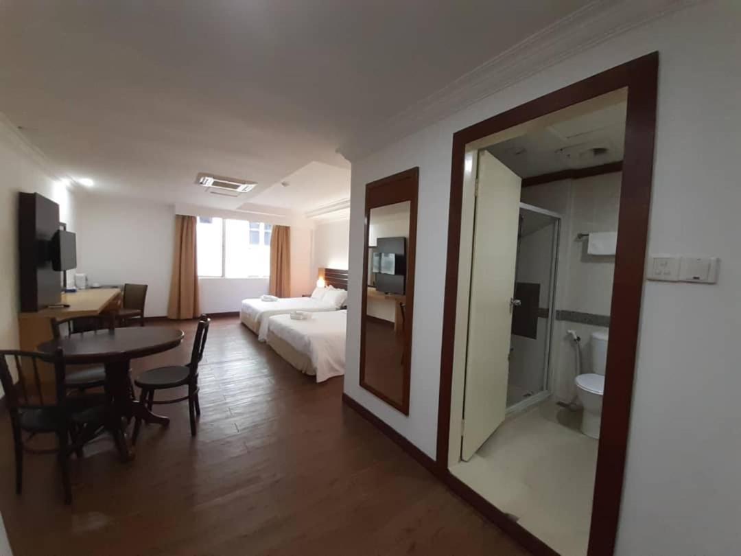 Sara Hotel Labuan Extérieur photo